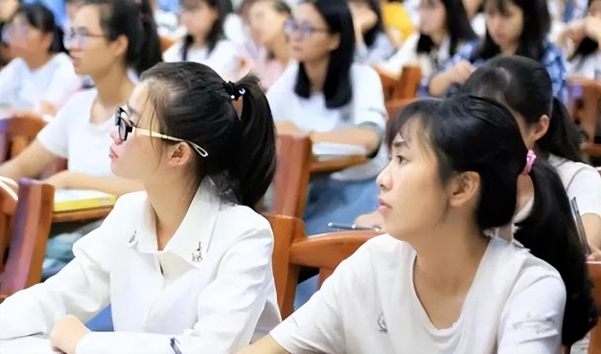 护理专业教师招聘2020_护理专业的教师招聘受限制吗_护理专职教师招聘