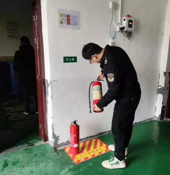 南昌市消防云梯高度_南昌消防梯可以达到多少楼_消防云梯高度南昌