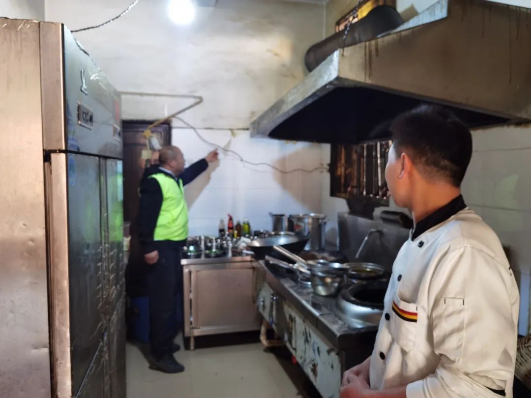 昆明消防审批联系电话_昆明消防代办消防证官网_昆明官渡区带办宾馆消防证