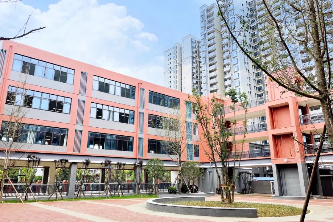 成都市英语教师招聘_都市招聘英语成教师怎么样_急招全职英语老师