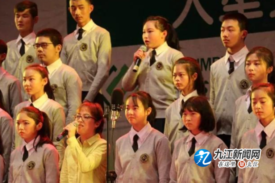 关于教师职业幸福感的文章_教师职业幸福感论文_教师职业幸福感文献综述
