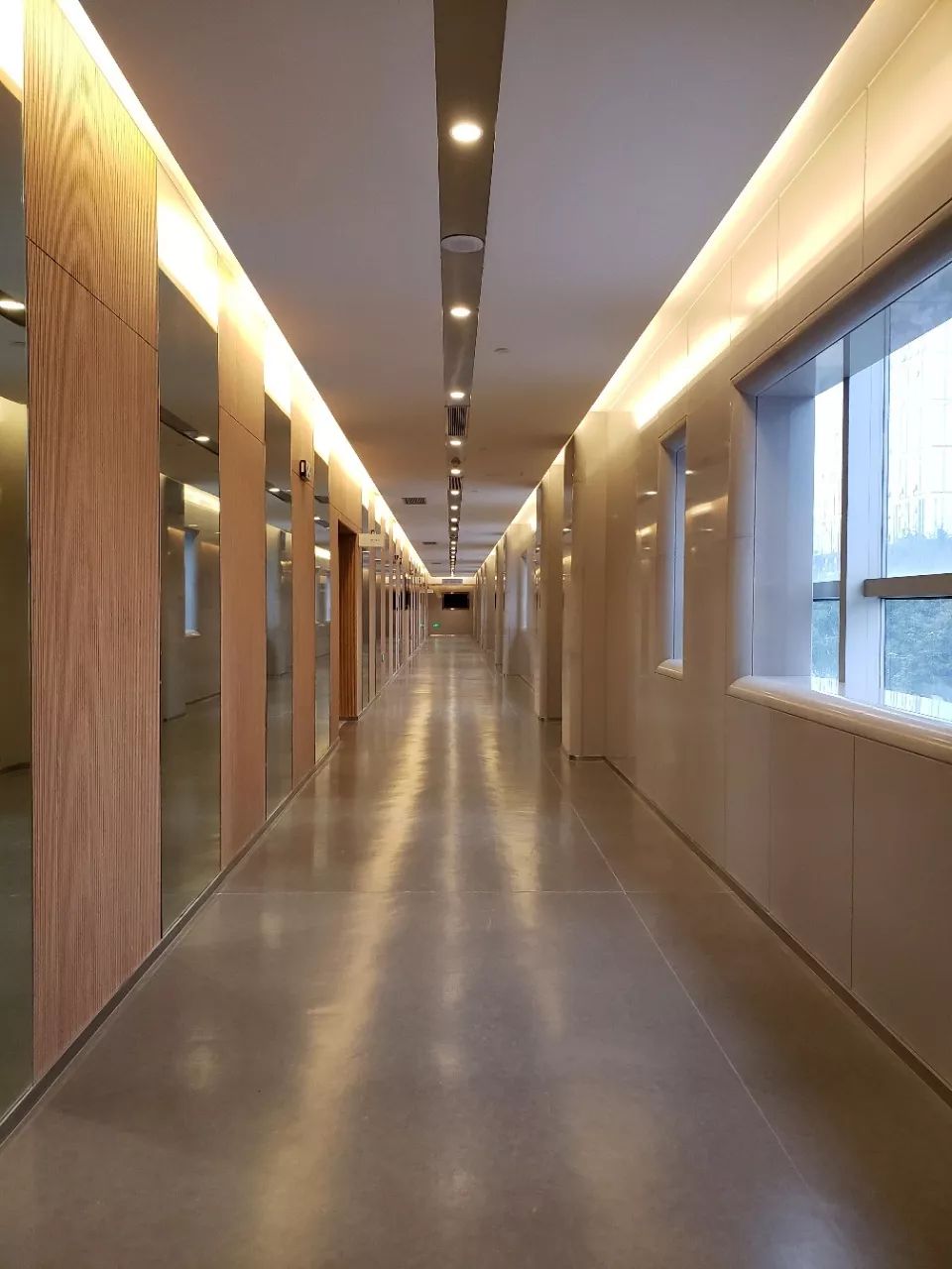 消防电磁门吸接线图_消防门电磁门吸安装视频_消防电磁门吸4根线怎么接