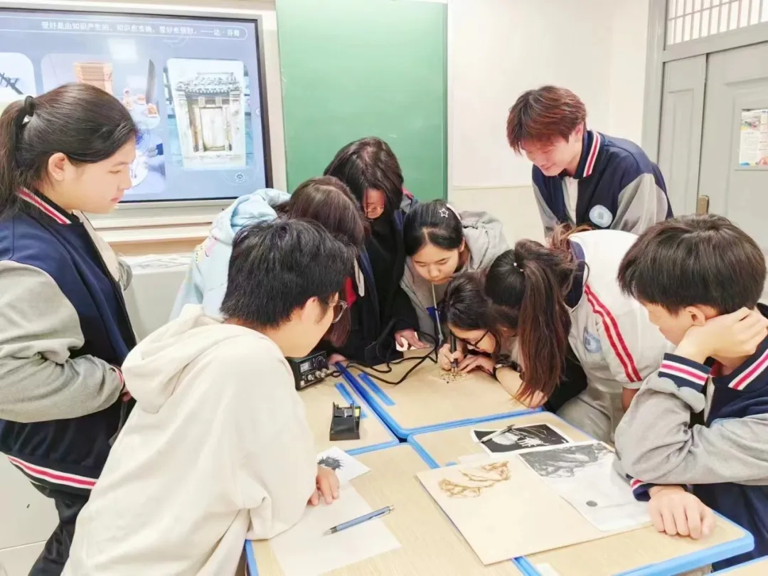 湘潭市招聘教师_湘潭教师招聘2024_2021年湘潭教师招聘