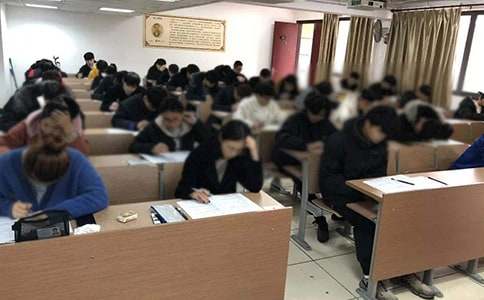 初会报名专业技术资格_初级会计专业技术资格考试学习指南_专业技术资格初级会计证