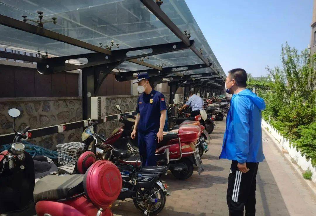 铁岭市消防救援支队开展电动自行车消防安全专项检查图1