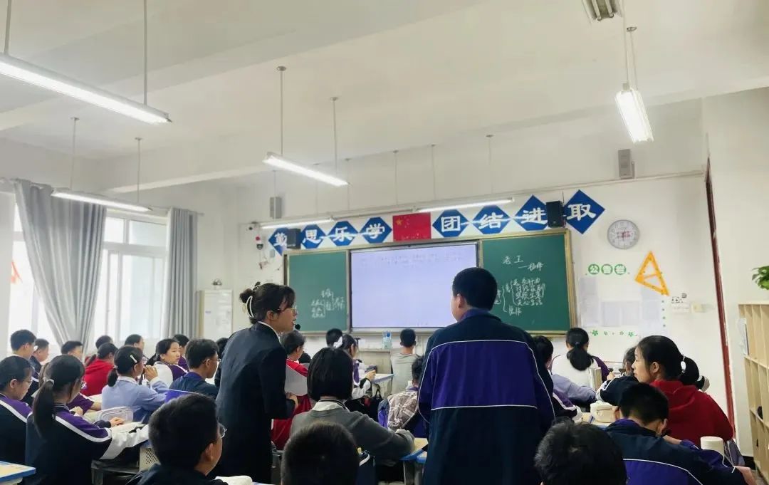 重视教师培养_教师注重培养模式发展新思路_新的教师培养模式注重发展教师