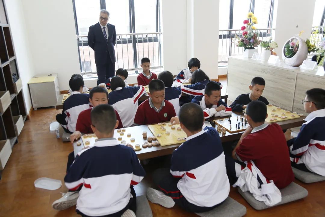 佛山石门实验小学老师_佛山石门实验学校教师待遇_佛山石门实验中学教师工资