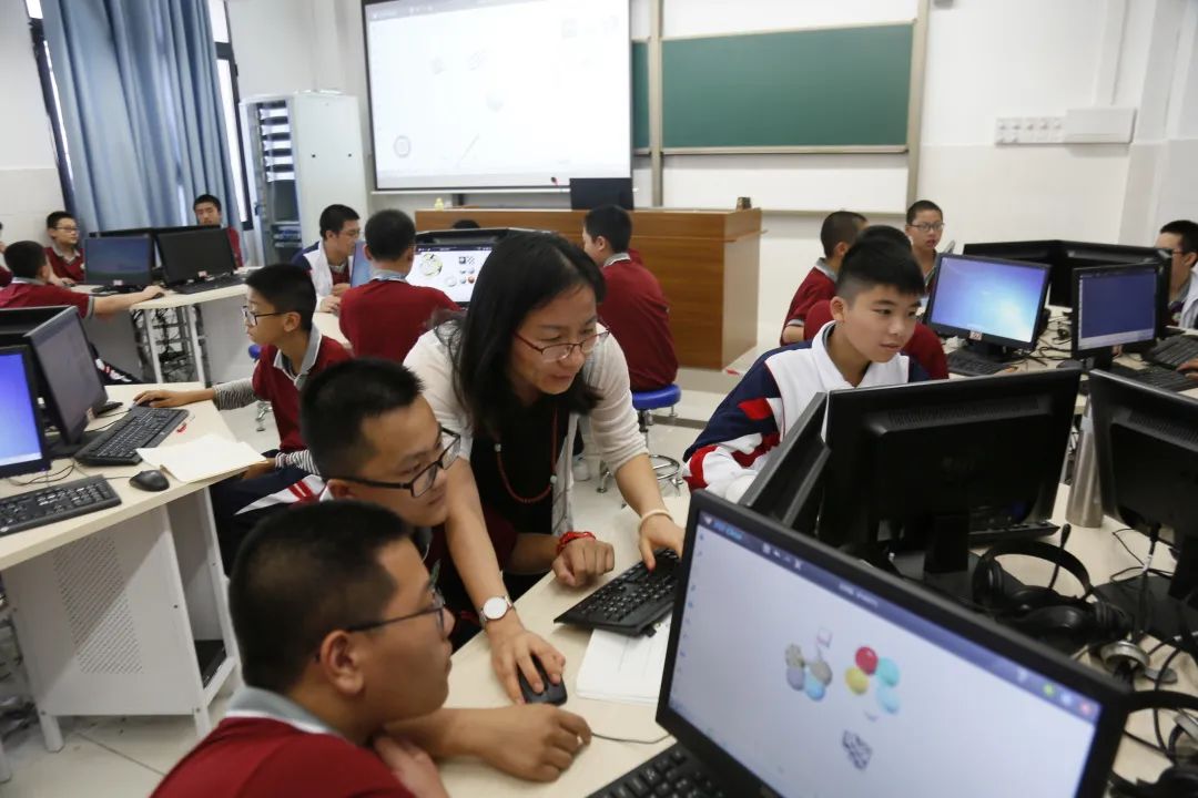 佛山石门实验中学教师工资_佛山石门实验小学老师_佛山石门实验学校教师待遇