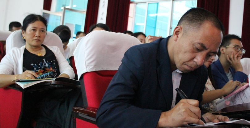 大方县教师_大方县教育局 教师培训_大方教育局领导班子