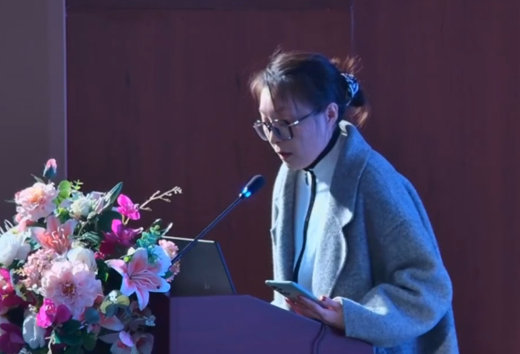 小学英语教师教育故事_小学英语教师教学小故事_小学英语老师教育教学小故事