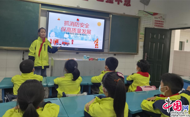 平安校园消防树意识创意作品_树消防意识创平安校园_平安校园消防树意识创建方案