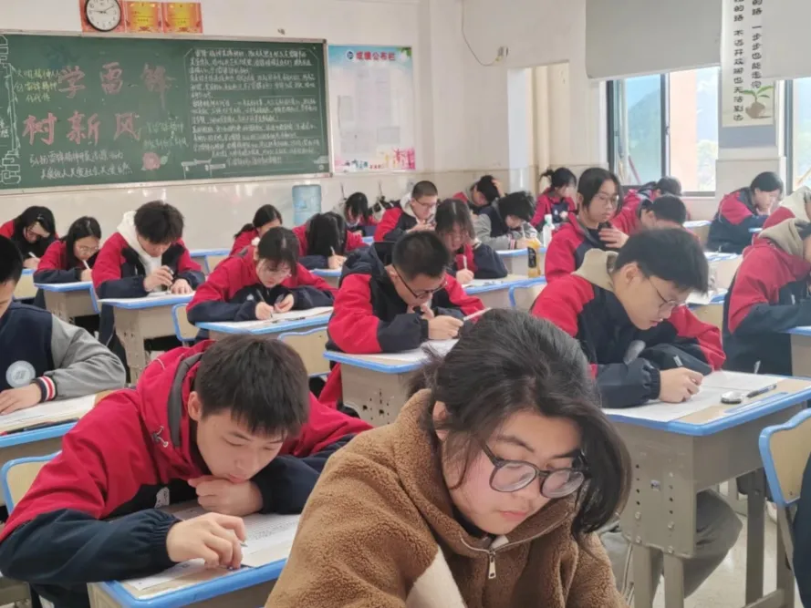 湘潭市招聘教师_2021年湘潭教师招聘_湘潭教师招聘2024