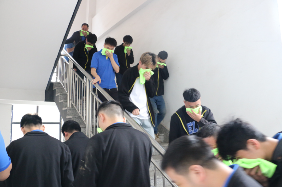 企业消防演练新闻报道_演练消防报道企业发言稿_企业消防演练报道
