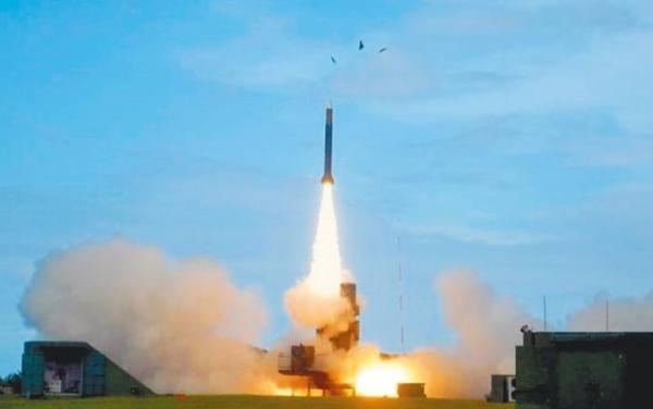 中国空空导弹多少钱_中国空空导弹_中国 消防武器 空降 导弹