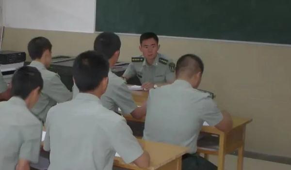 武警消防部队军衔_消防武警军衔_武警消防警衔