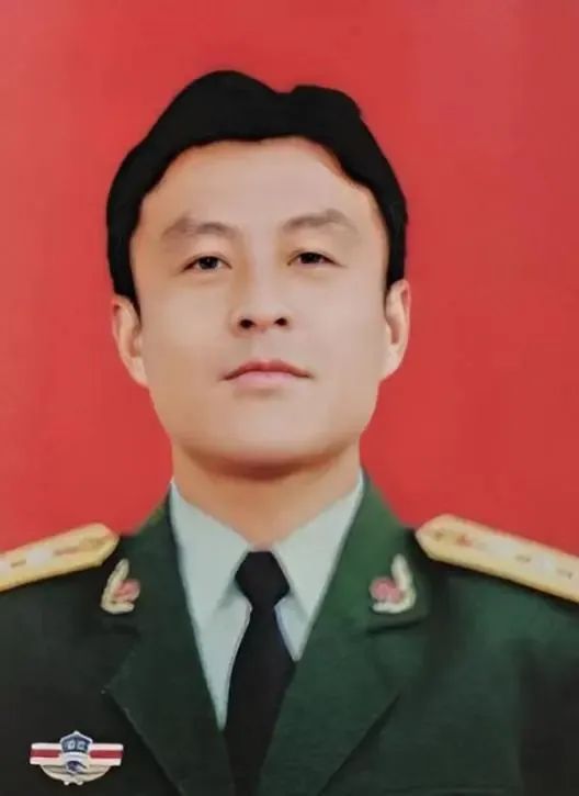 消防武警军衔_武警消防警衔_武警消防部队军衔