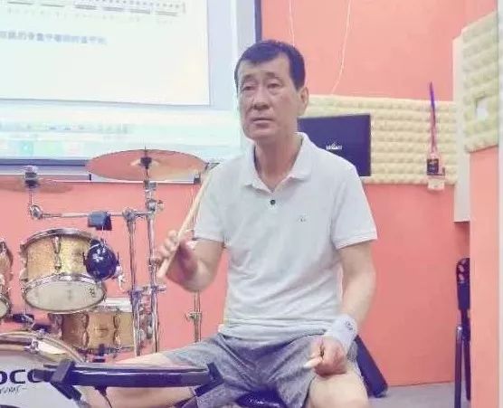 培训舞蹈教师考级视频_舞蹈考级教师培训_舞蹈教师考级1到3费用多少