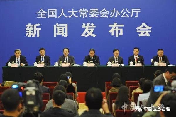 武警消防部队军衔_武警军衔消防_消防武警军衔