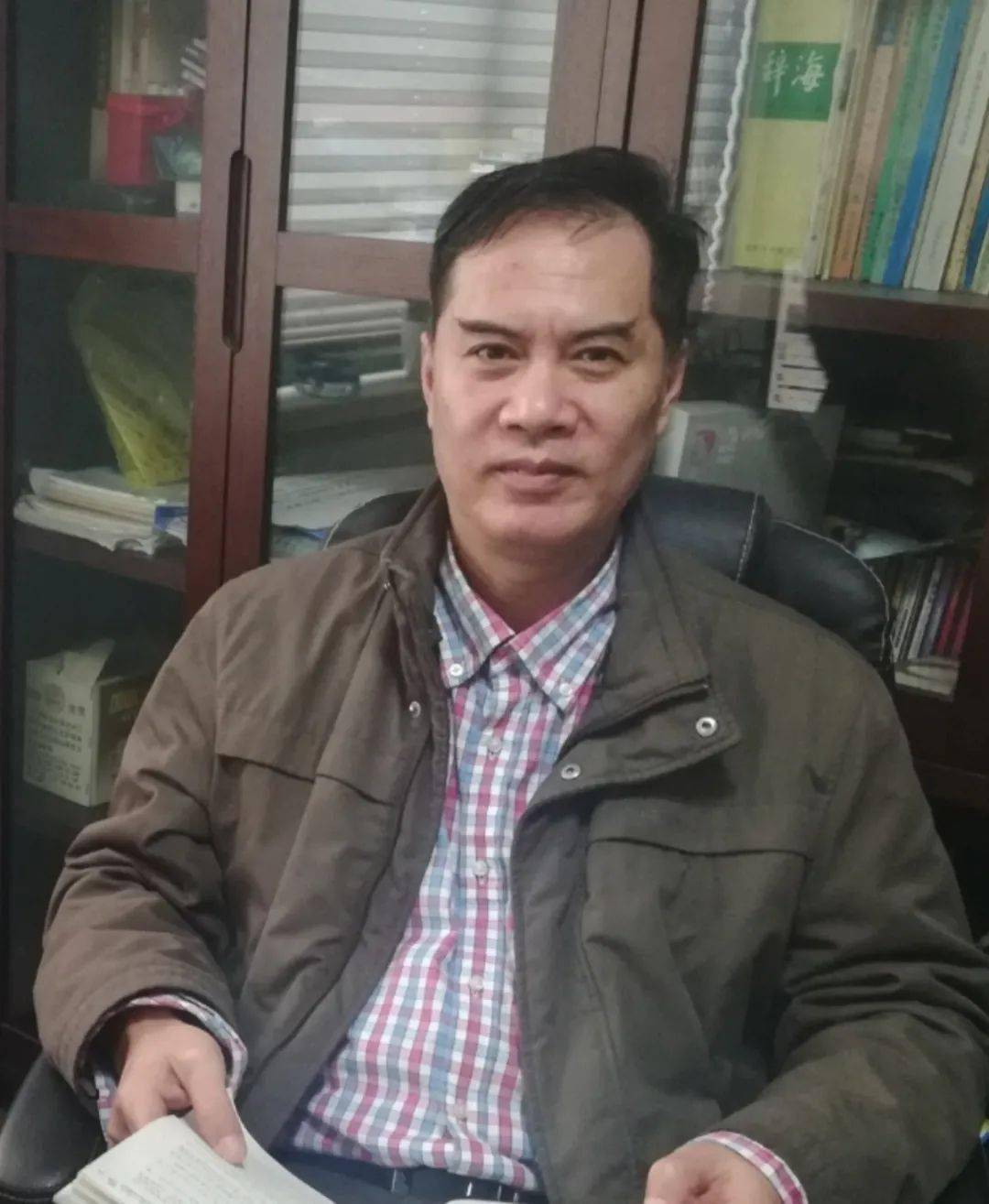 教师教育经历怎么写模板_教师教育经历_经历教育教师怎么填写