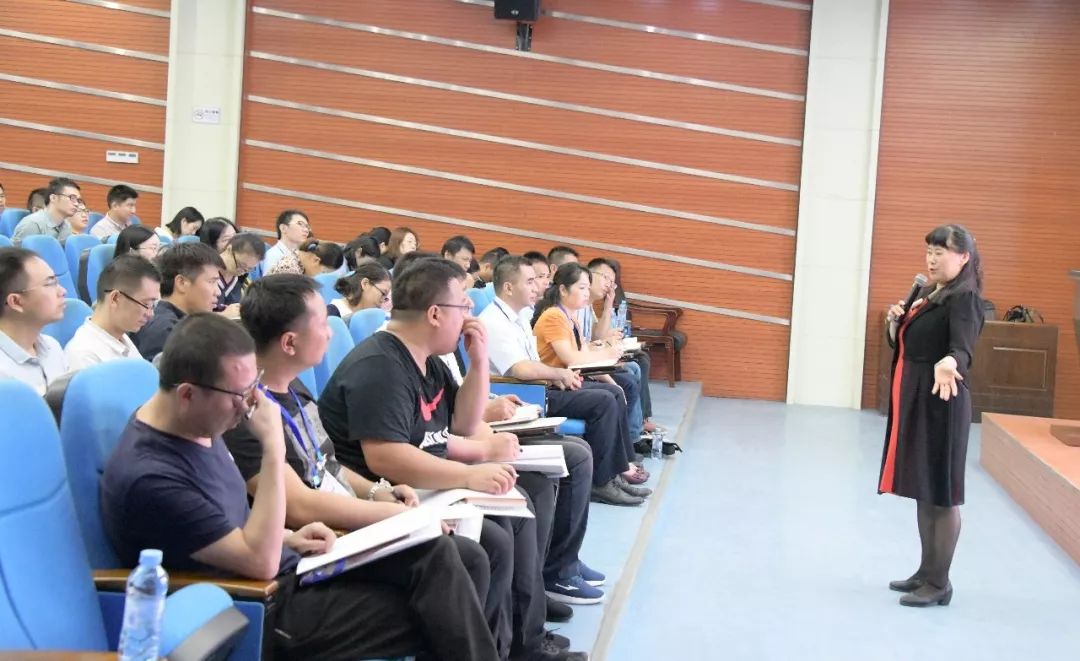 教师魅力修炼培训心得_修炼魅力教学教师心得体会_教师教学魅力的修炼