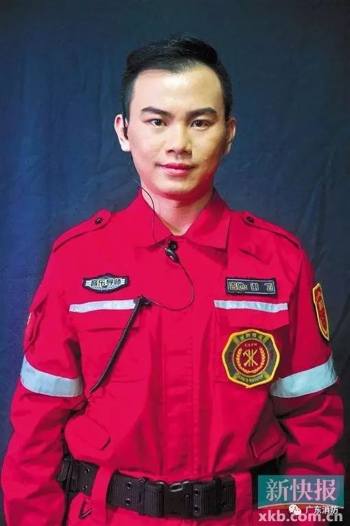 天津爆炸视频消防兵_天津爆炸消防兵伤亡_天津爆炸消防员视频