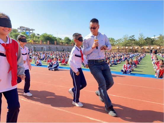 演练消防报道学校发言稿_学校消防演练报道_学校消防演练的报道