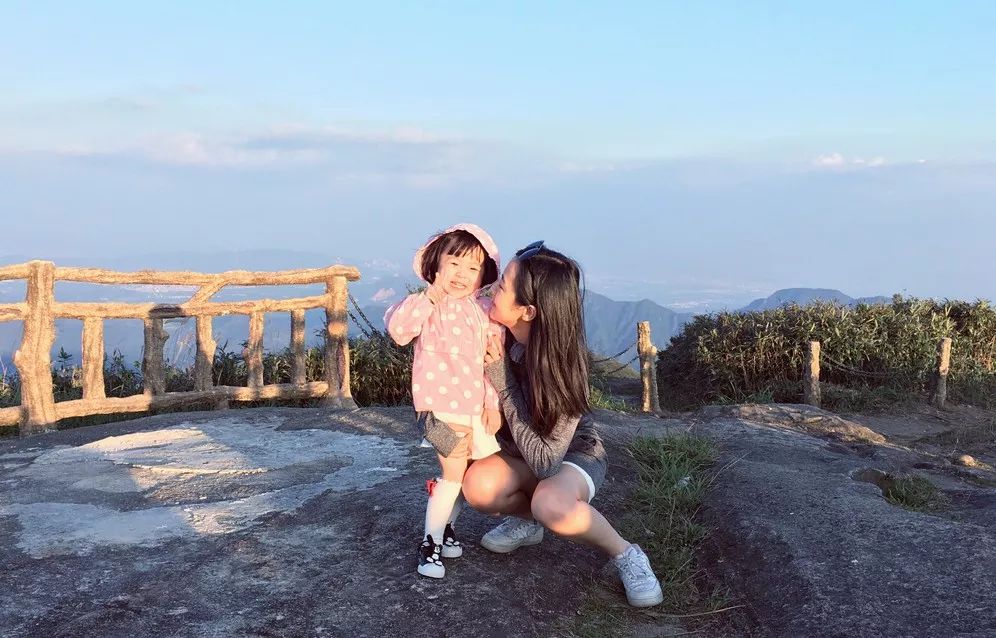 少儿播音主持老师岗位职责_少儿播音主持教师培训_培训少儿播音主持教师的心得