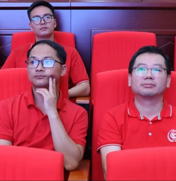 修养道德职业加强教师的培养_加强教师职业道德修养的重要性_加强教师职业道德修养