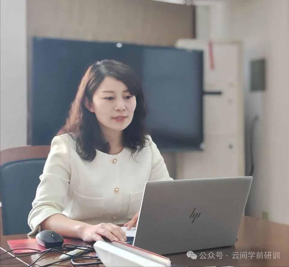 总结个人专业发展教师怎么写_教师个人专业发展总结报告_教师个人专业发展总结