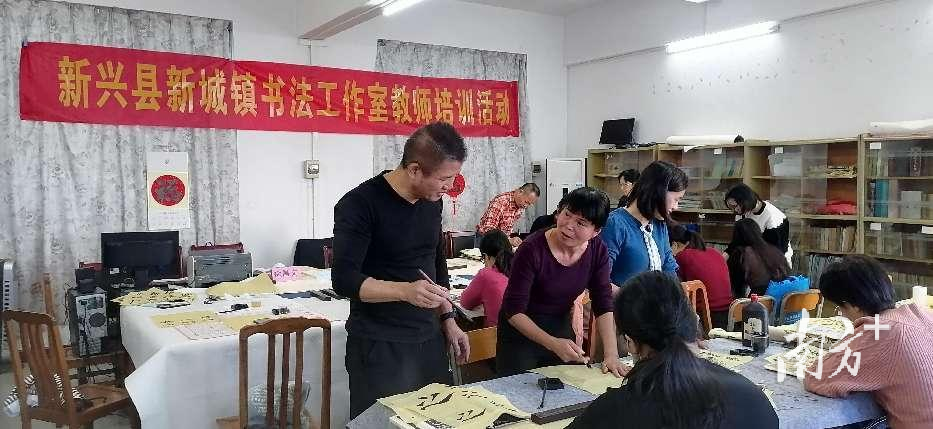 教师专业发展与校本培训_校本培训(教师专业发展)_教师专业发展校本培训心得体会