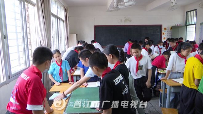 晋江市初级中学英语教师培训_晋江中学校长任命公示_晋江一中英语