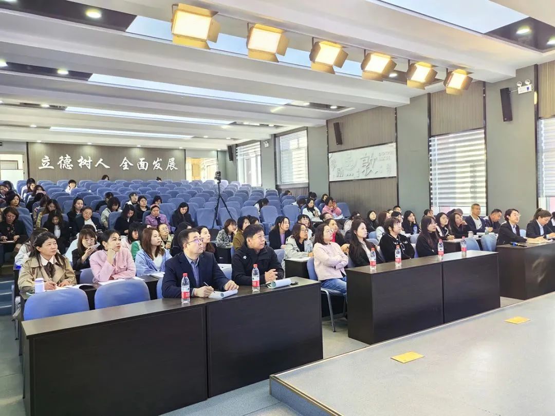十二五教师培训总结_培训总结教师研修_培训总结教师个人总结