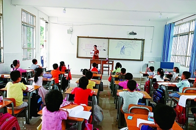 广西乡村教师招聘遇冷，多层面分析原因并思考破解之道